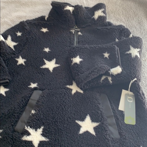 Fuda Jackets & Blazers - FUDA Fleece Jacket